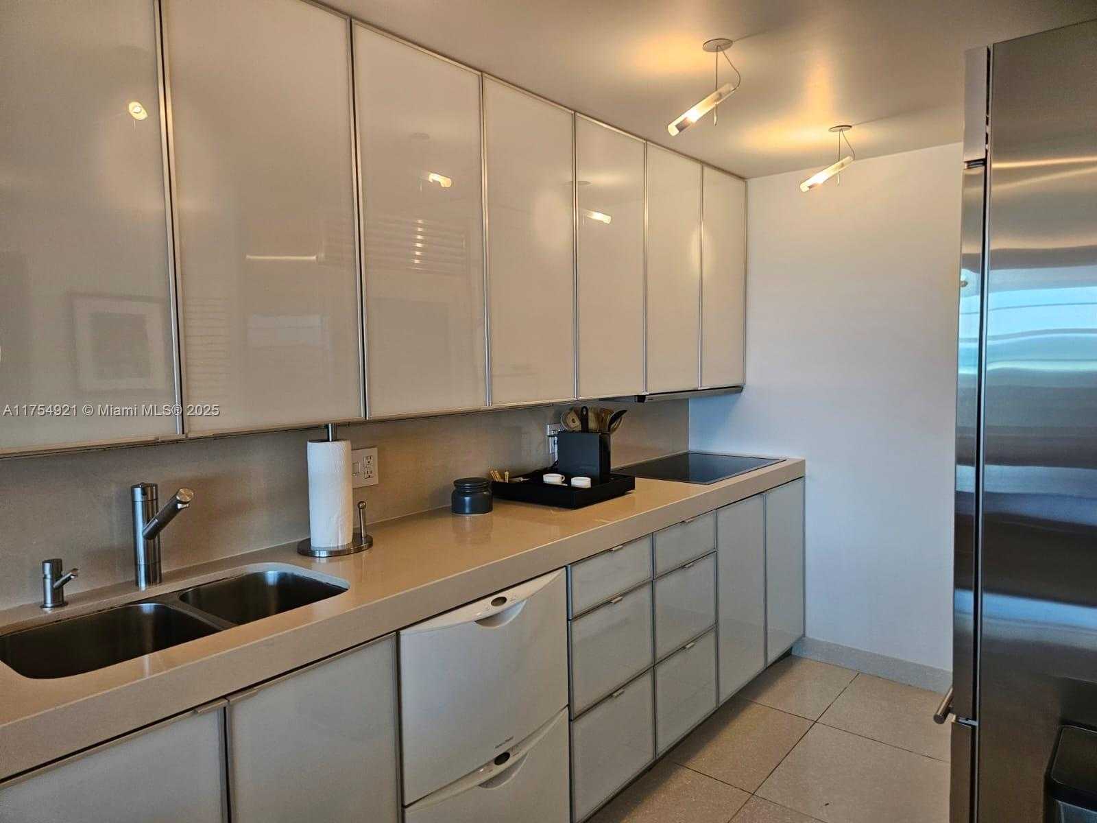 Small Image of 100 LINCOLN RD #1242, Miami Beach Number 21