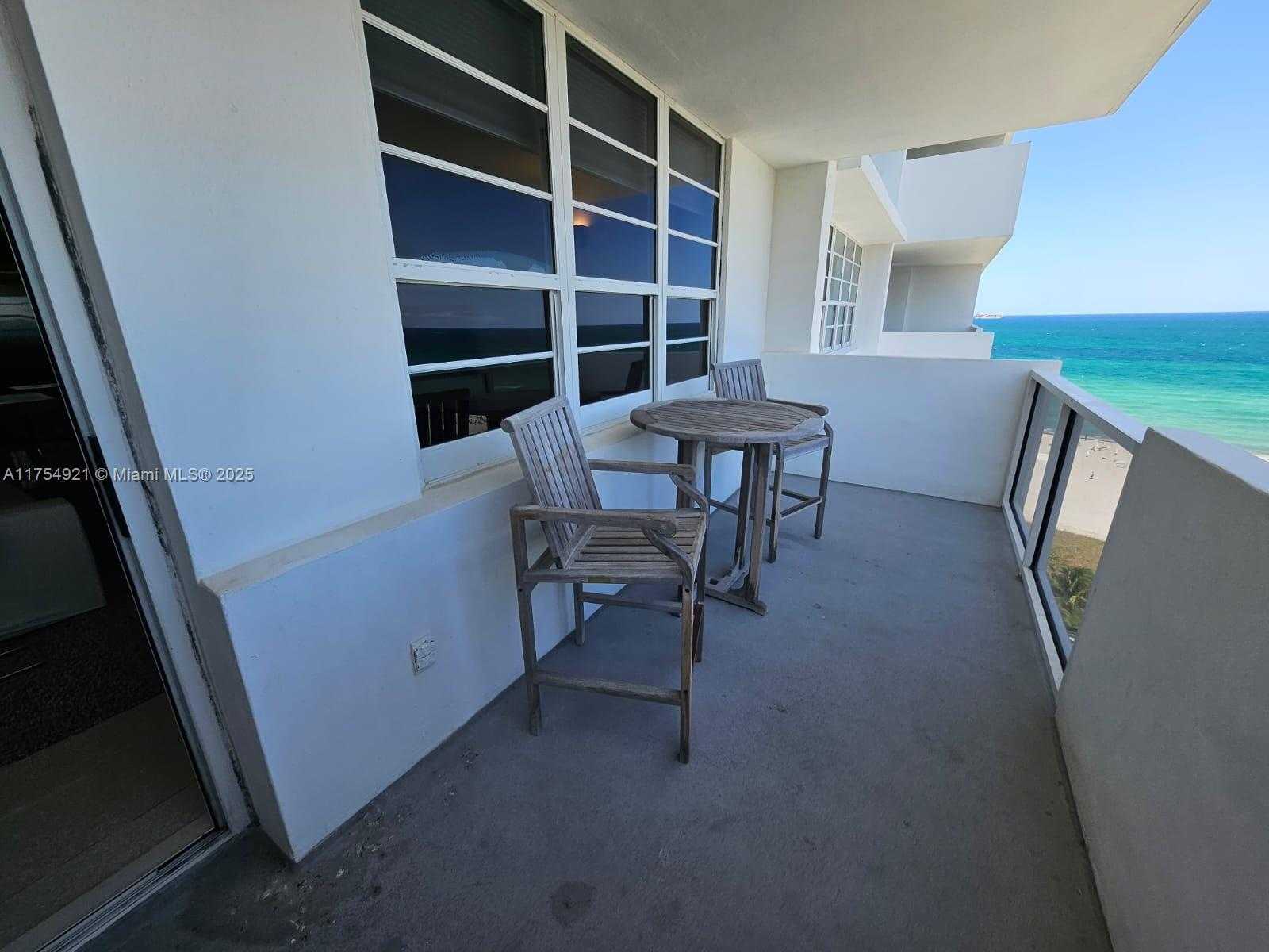 Small Image of 100 LINCOLN RD #1242, Miami Beach Number 25