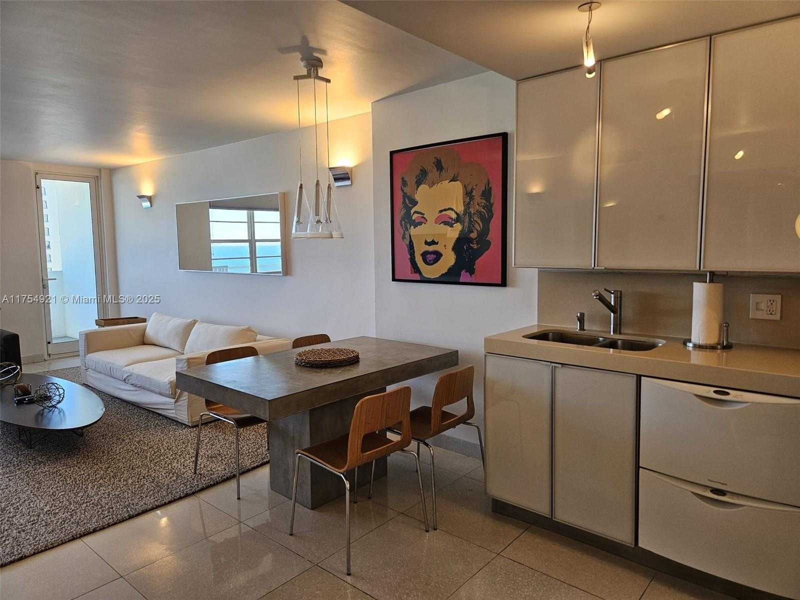 Small Image of 100 LINCOLN RD #1242, Miami Beach Number 27