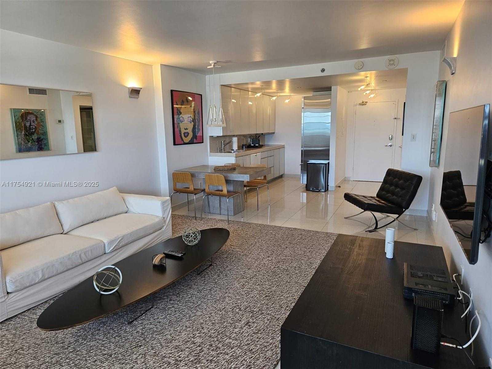Small Image of 100 LINCOLN RD #1242, Miami Beach Number 29