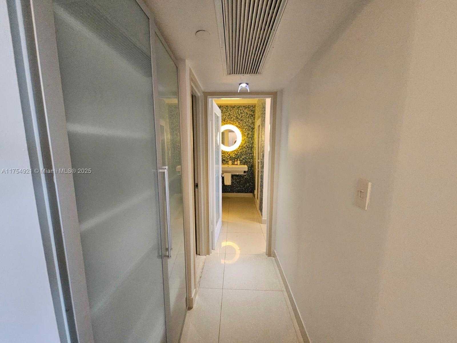Small Image of 100 LINCOLN RD #1242, Miami Beach Number 8