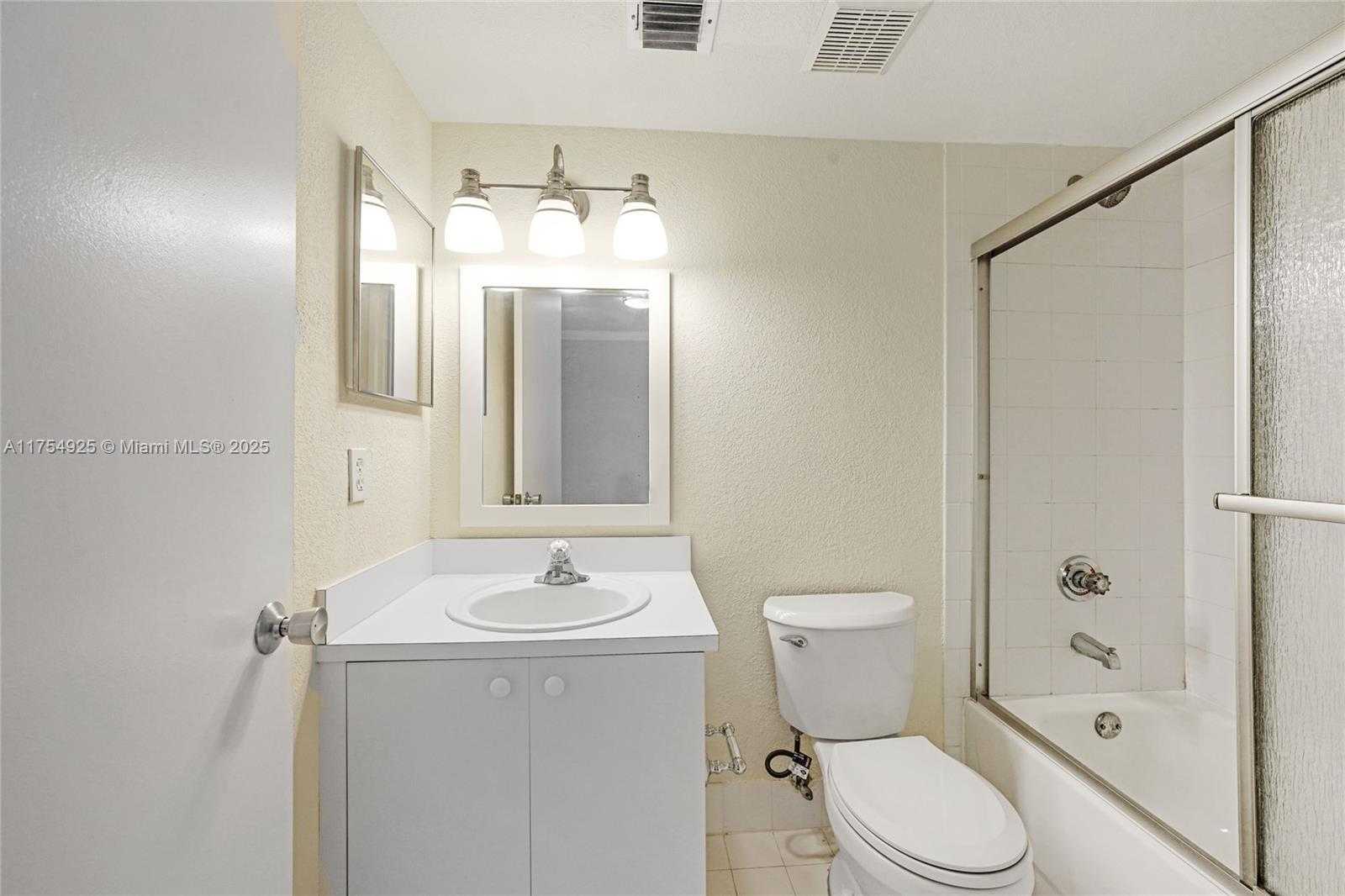 Small Image of 12611 SOUTH WEST 54TH CT #12611, Miramar Number 25