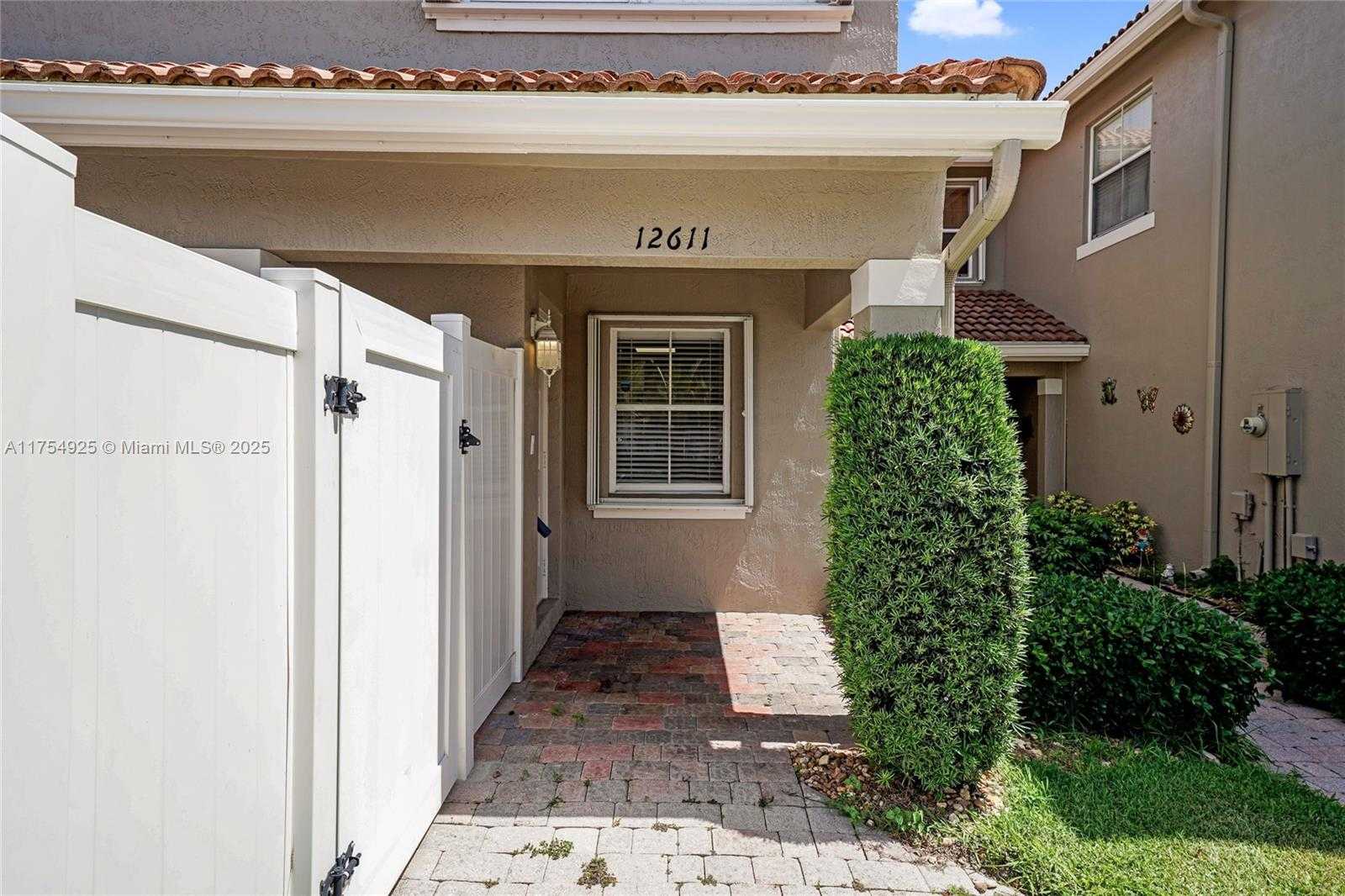 Small Image of 12611 SOUTH WEST 54TH CT #12611, Miramar Number 33
