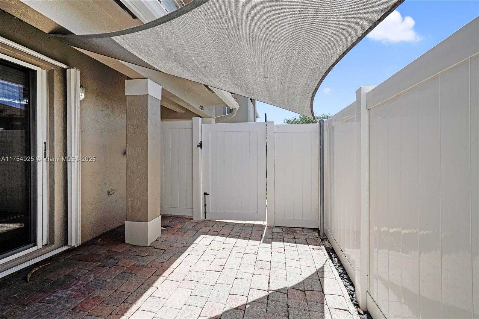 Small Image of 12611 SOUTH WEST 54TH CT #12611, Miramar Number 35