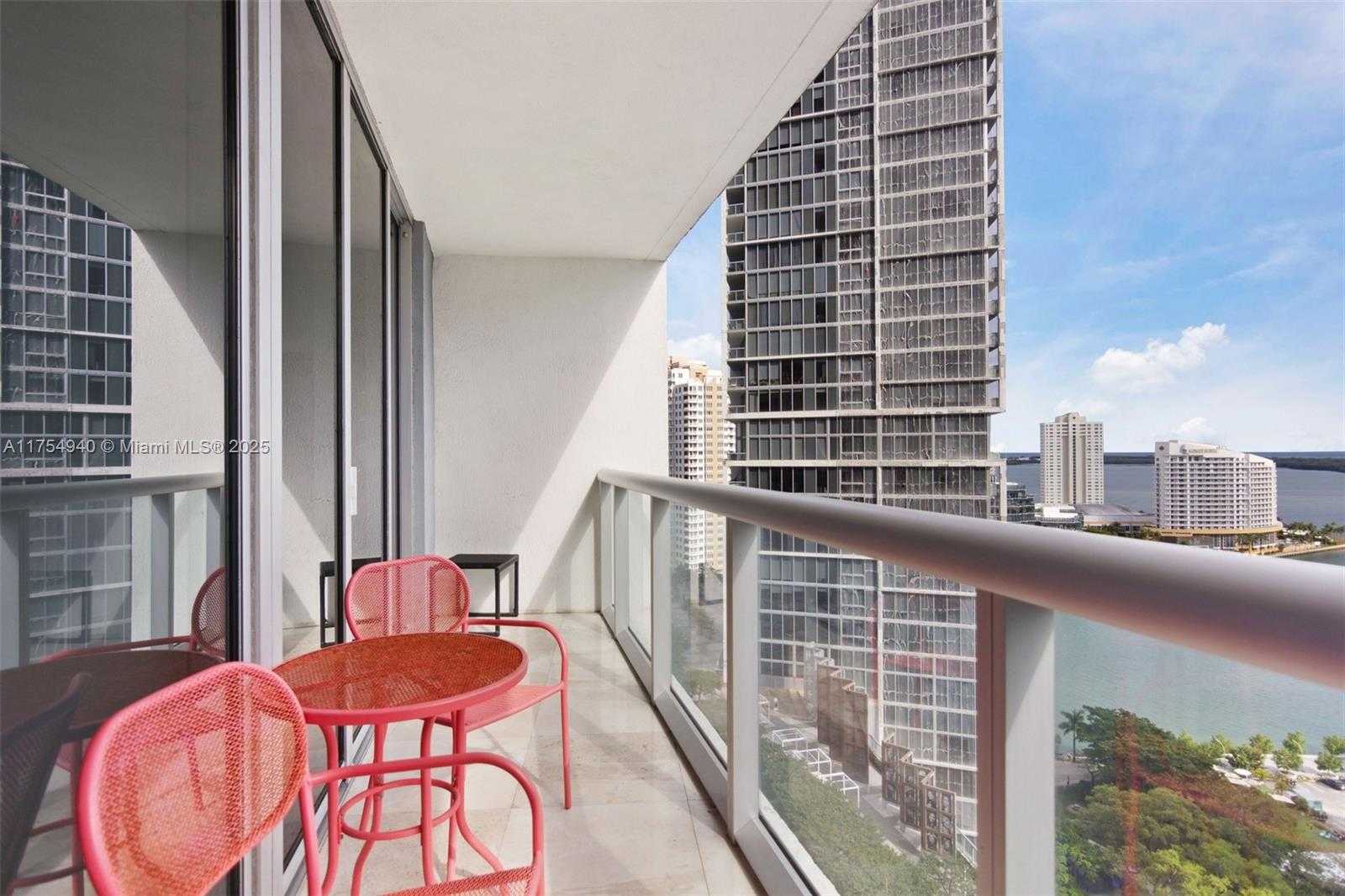 Small Image of 485 BRICKELL AVE #2209, Miami Number 2