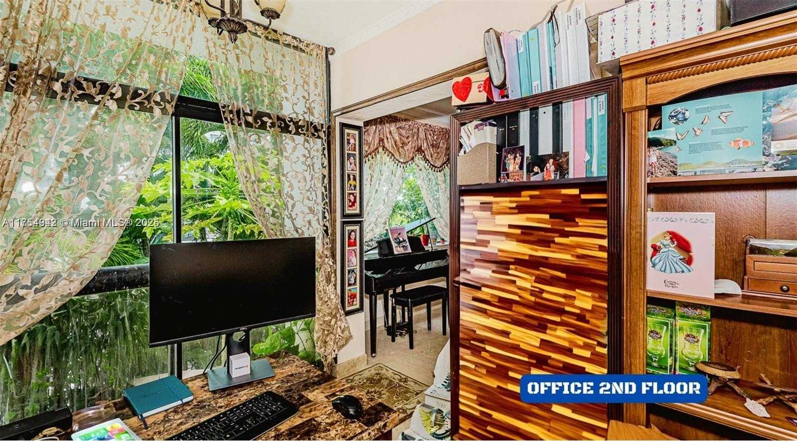 Small Image of 430 POINCIANA DR #1710, Sunny Isles Beach Number 15