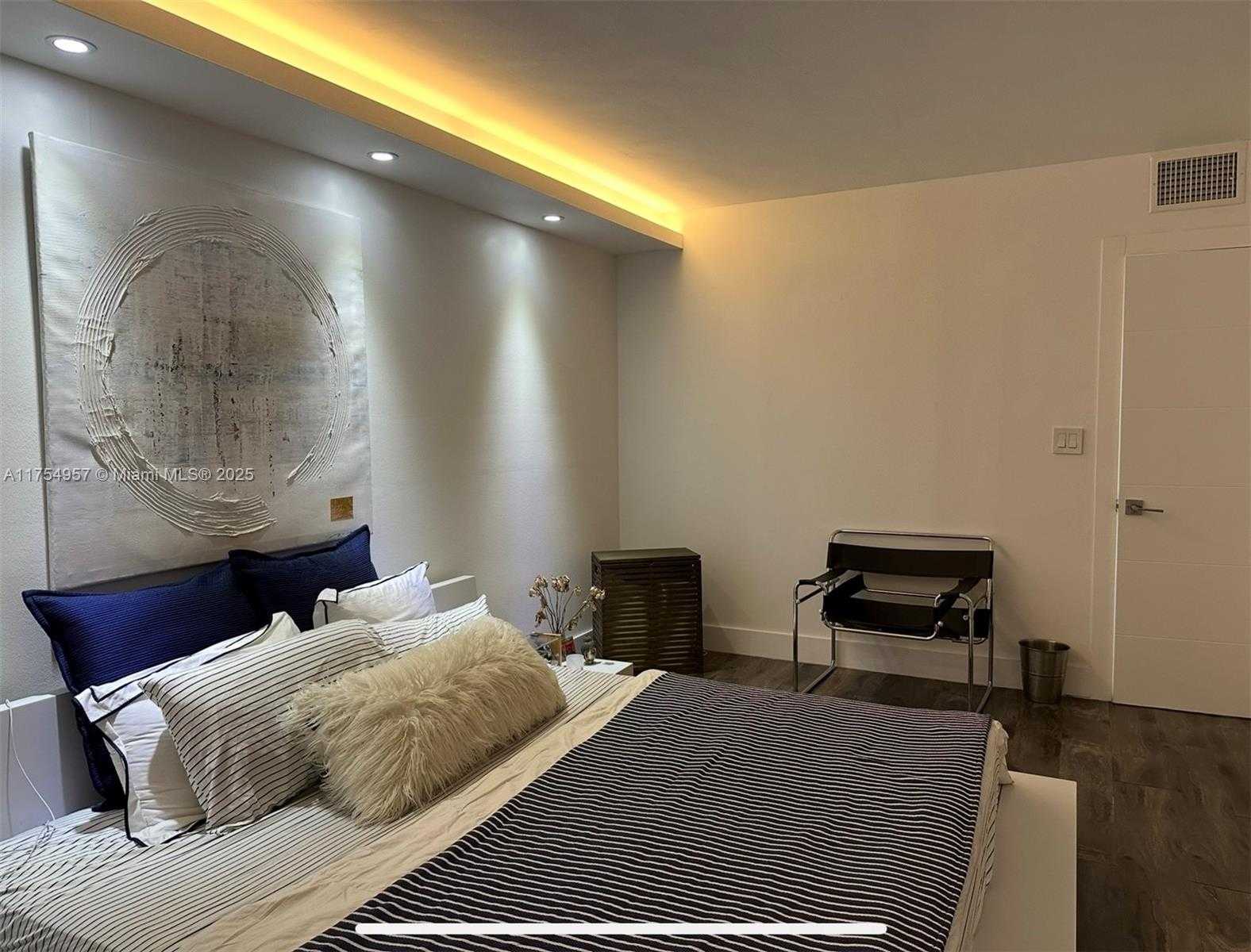 Small Image of 20301 WEST COUNTRY CLUB DR #1530, Aventura Number 10