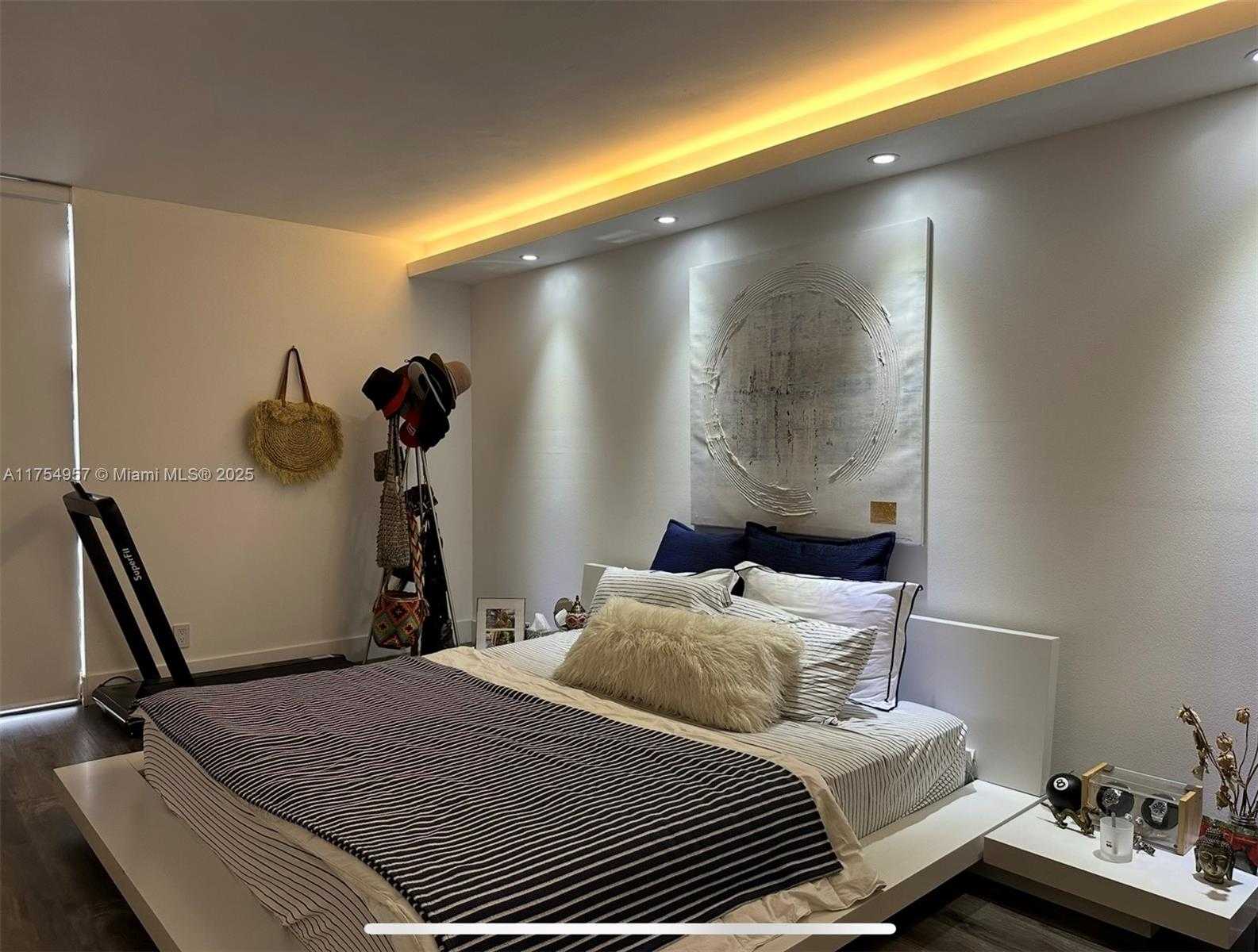 Small Image of 20301 WEST COUNTRY CLUB DR #1530, Aventura Number 9