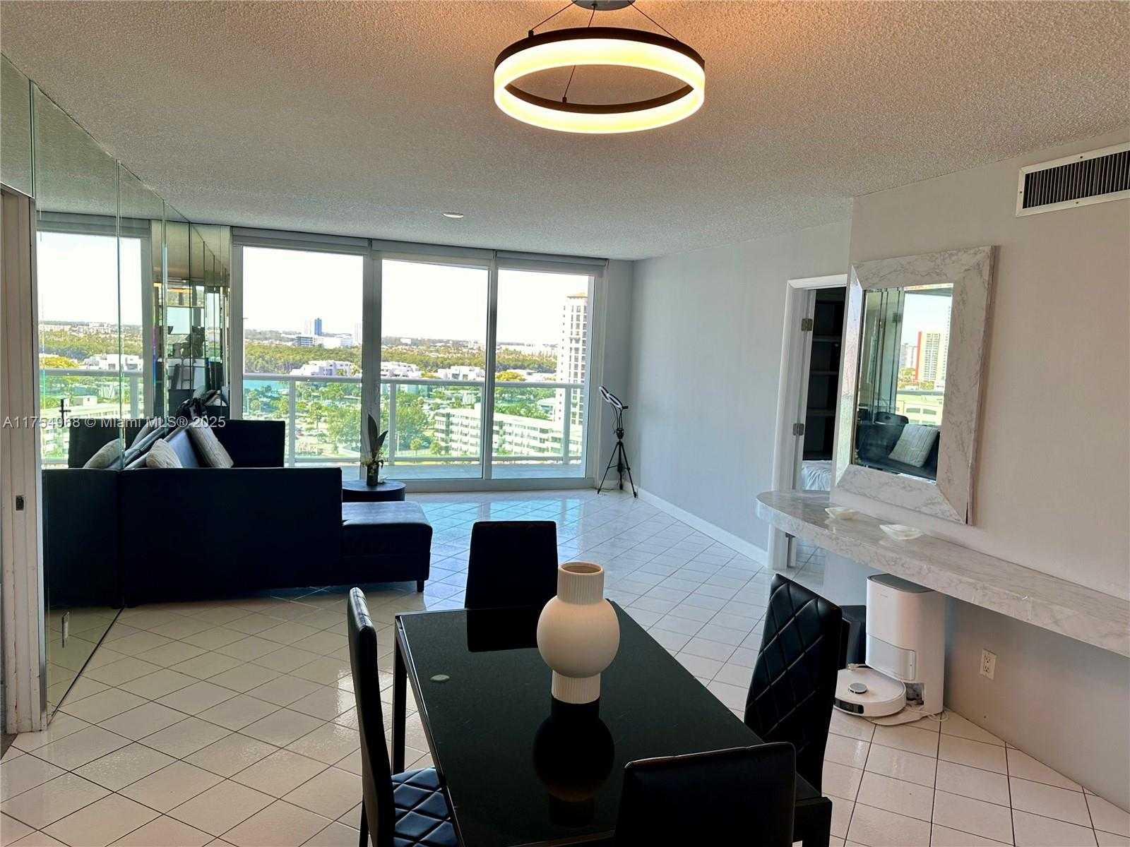 Small Image of 100 BAYVIEW DR #1503, Sunny Isles Beach Number 16