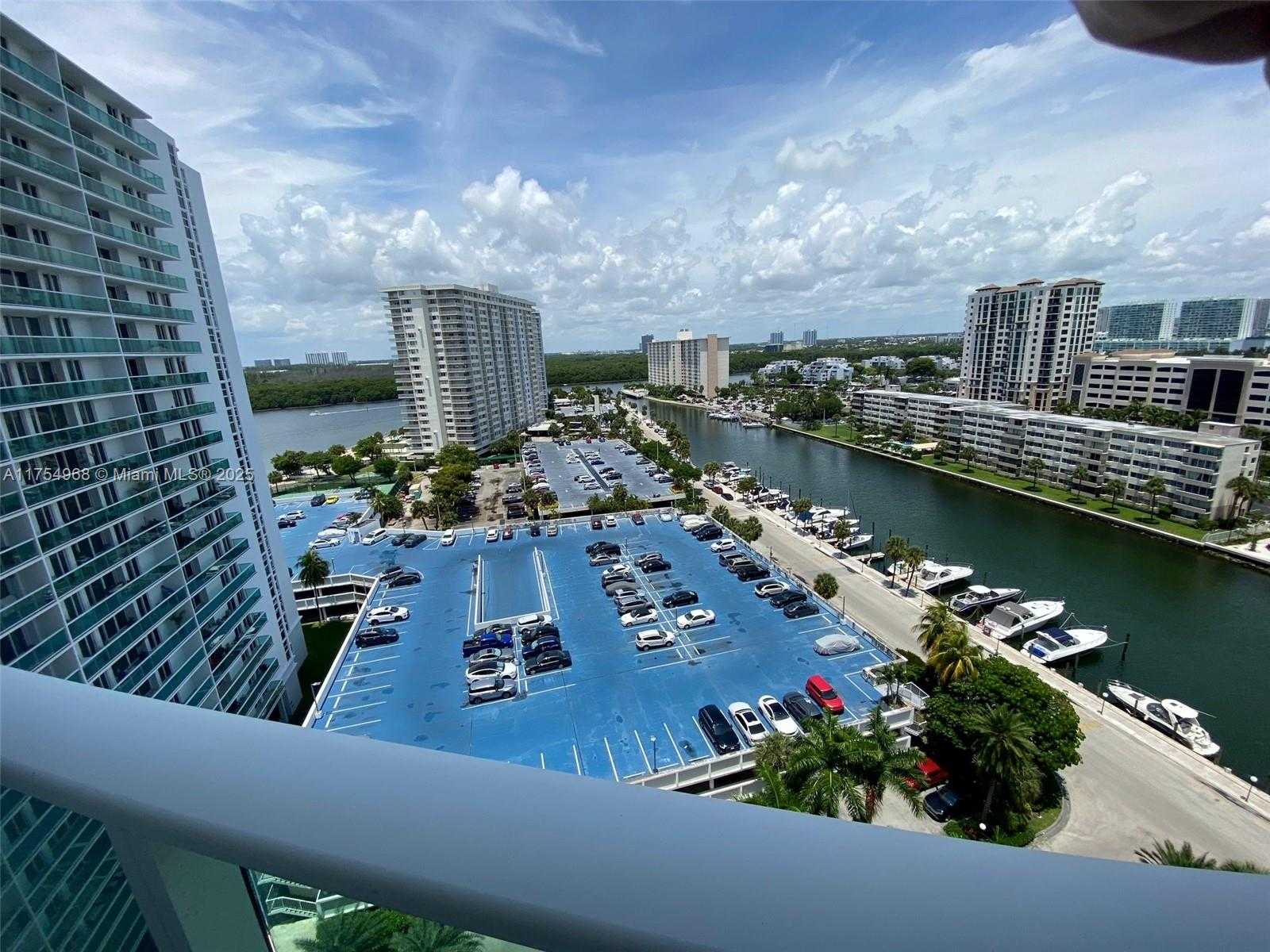 Small Image of 100 BAYVIEW DR #1503, Sunny Isles Beach Number 35