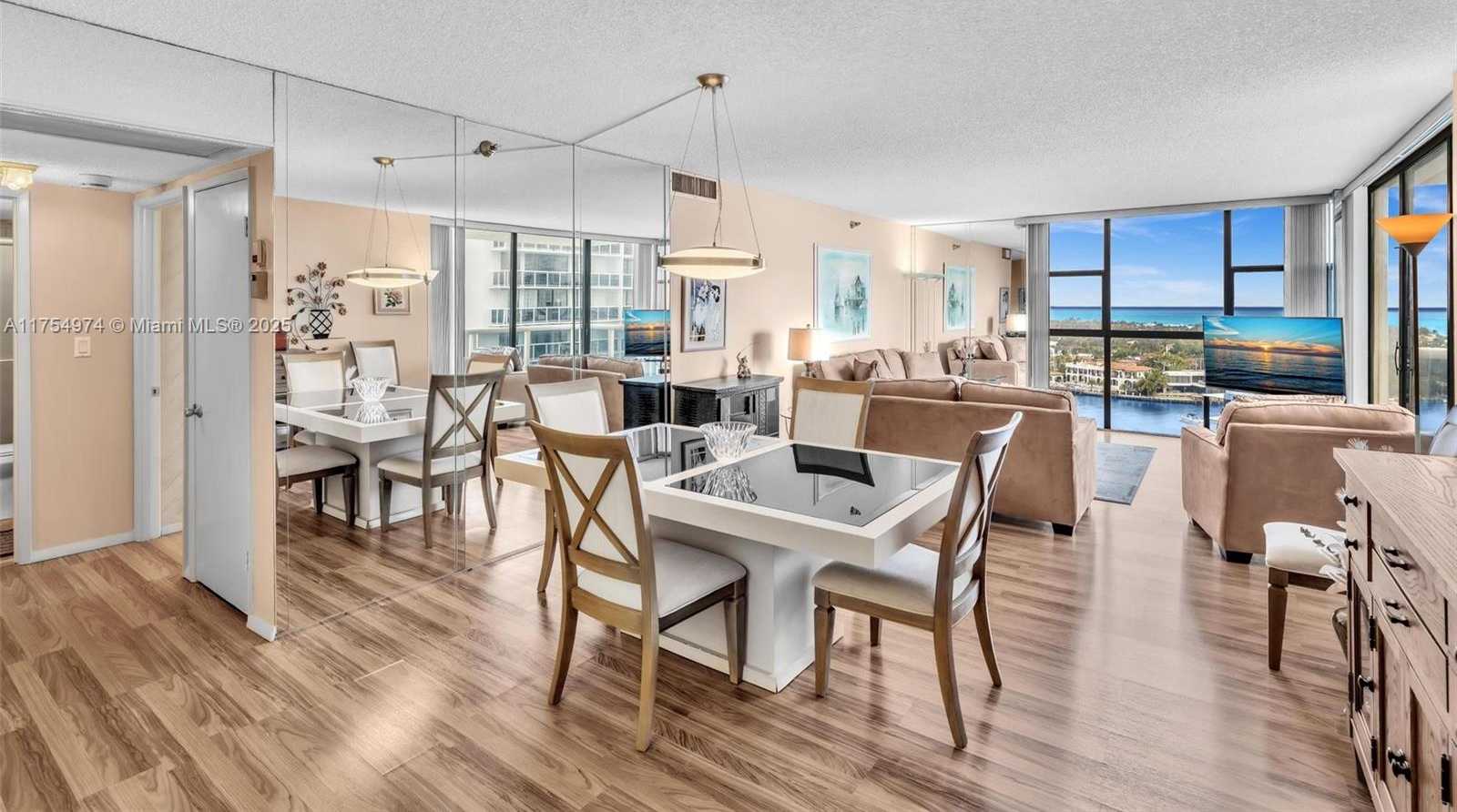 Small Image of 20505 E Country Club Dr, Aventura, FL 33180, USA Number 12