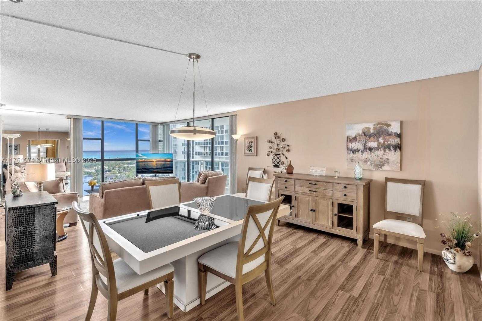 Small Image of 20505 E Country Club Dr, Aventura, FL 33180, USA Number 13