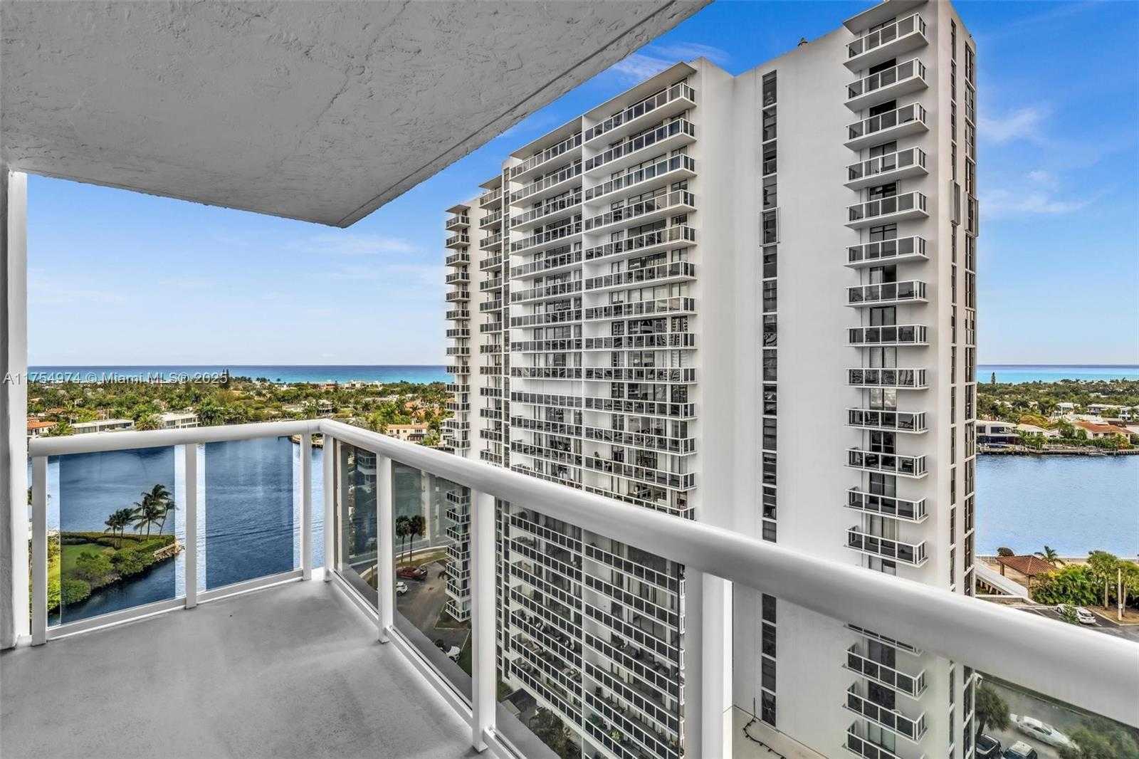 Small Image of 20505 E Country Club Dr, Aventura, FL 33180, USA Number 22