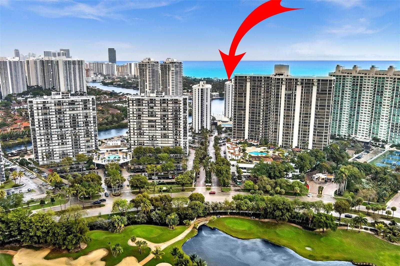 Small Image of 20505 E Country Club Dr, Aventura, FL 33180, USA Number 53
