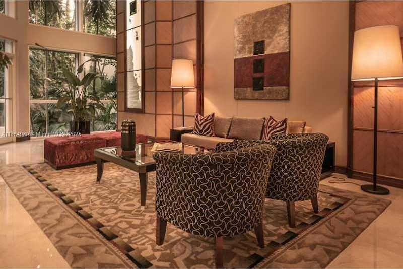 Small Image of 21205 YACHT CLUB DR #1802, Aventura Number 2