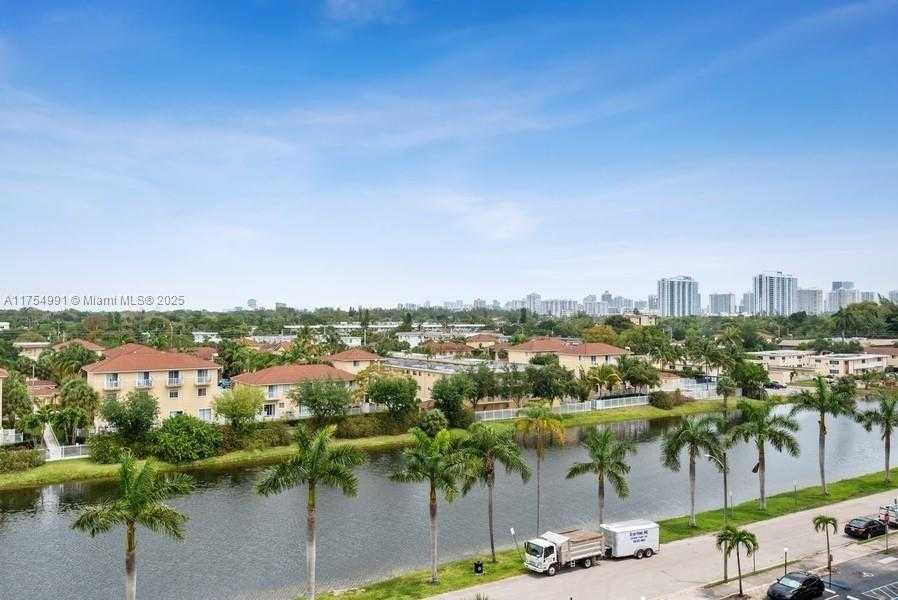 Small Image of 2025 NORTH EAST 164 ST #708, North Miami Beach Number 22