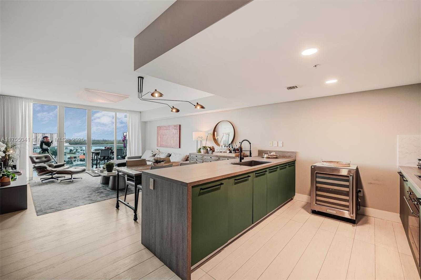 Small Image of 400 SUNNY ISLES BLVD #920, Sunny Isles Beach Number 14