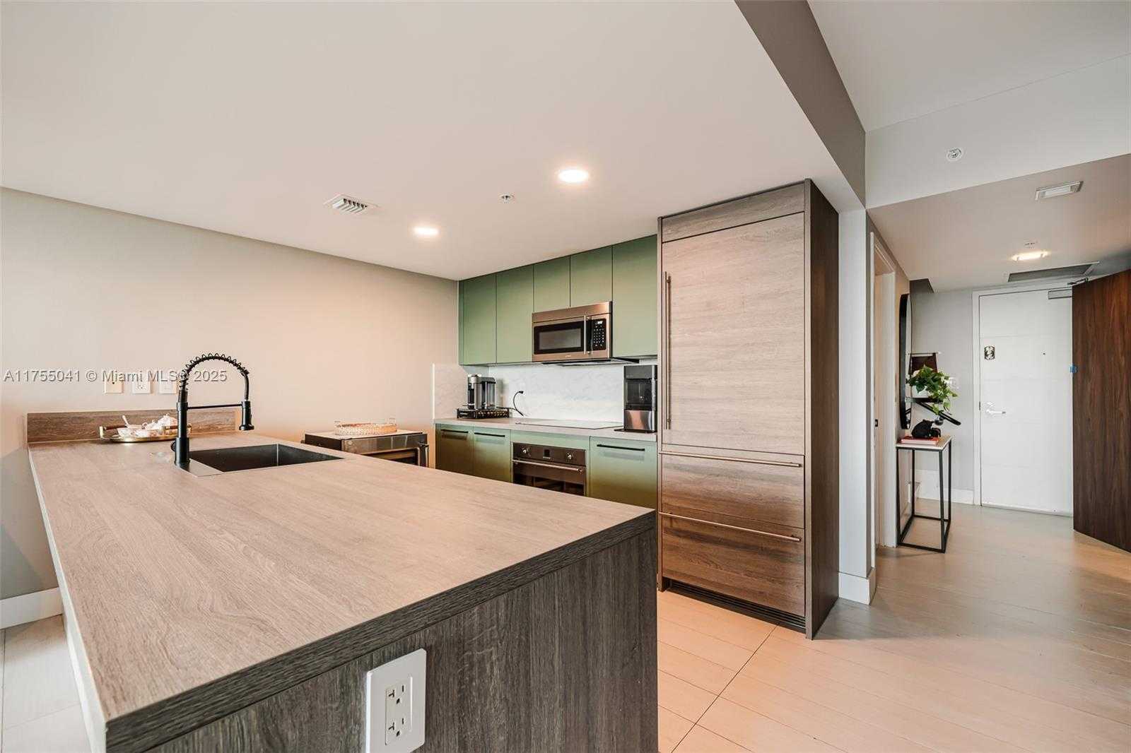 Small Image of 400 SUNNY ISLES BLVD #920, Sunny Isles Beach Number 29
