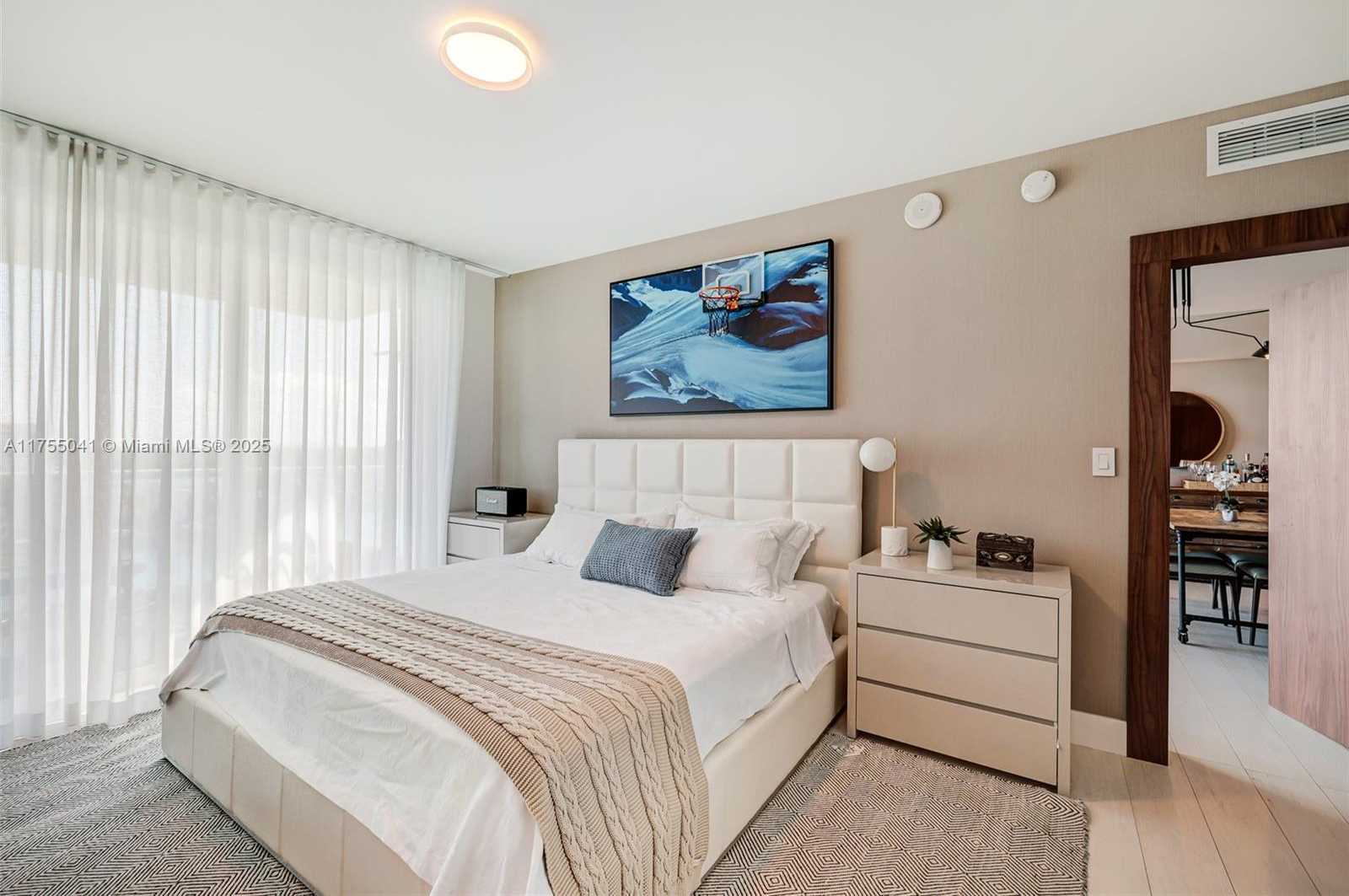Small Image of 400 SUNNY ISLES BLVD #920, Sunny Isles Beach Number 34