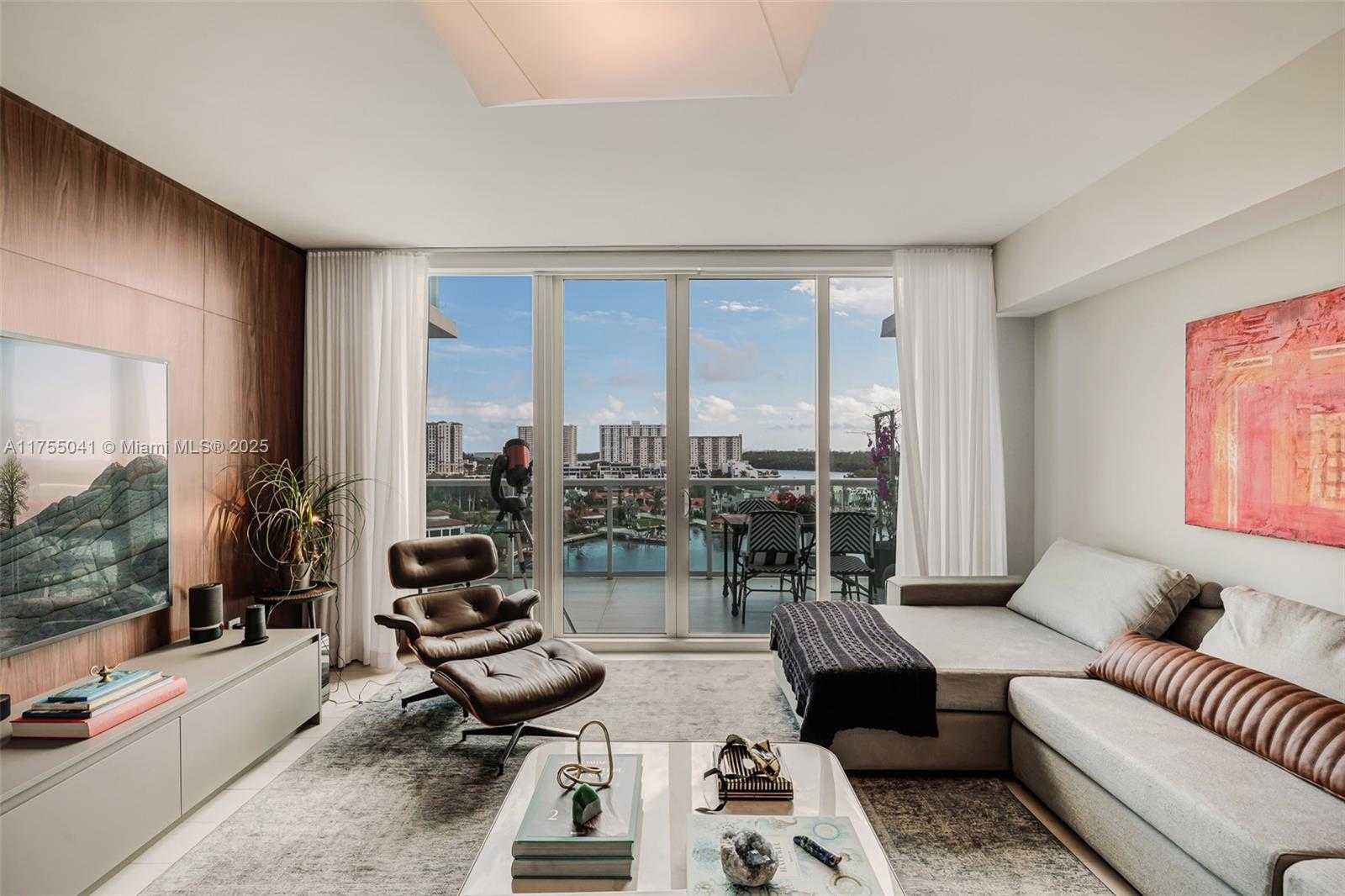 Small Image of 400 SUNNY ISLES BLVD #920, Sunny Isles Beach Number 4