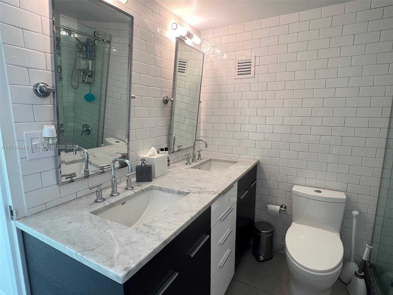 Small Image of 1200 WEST AVE #706, Miami Beach Number 10