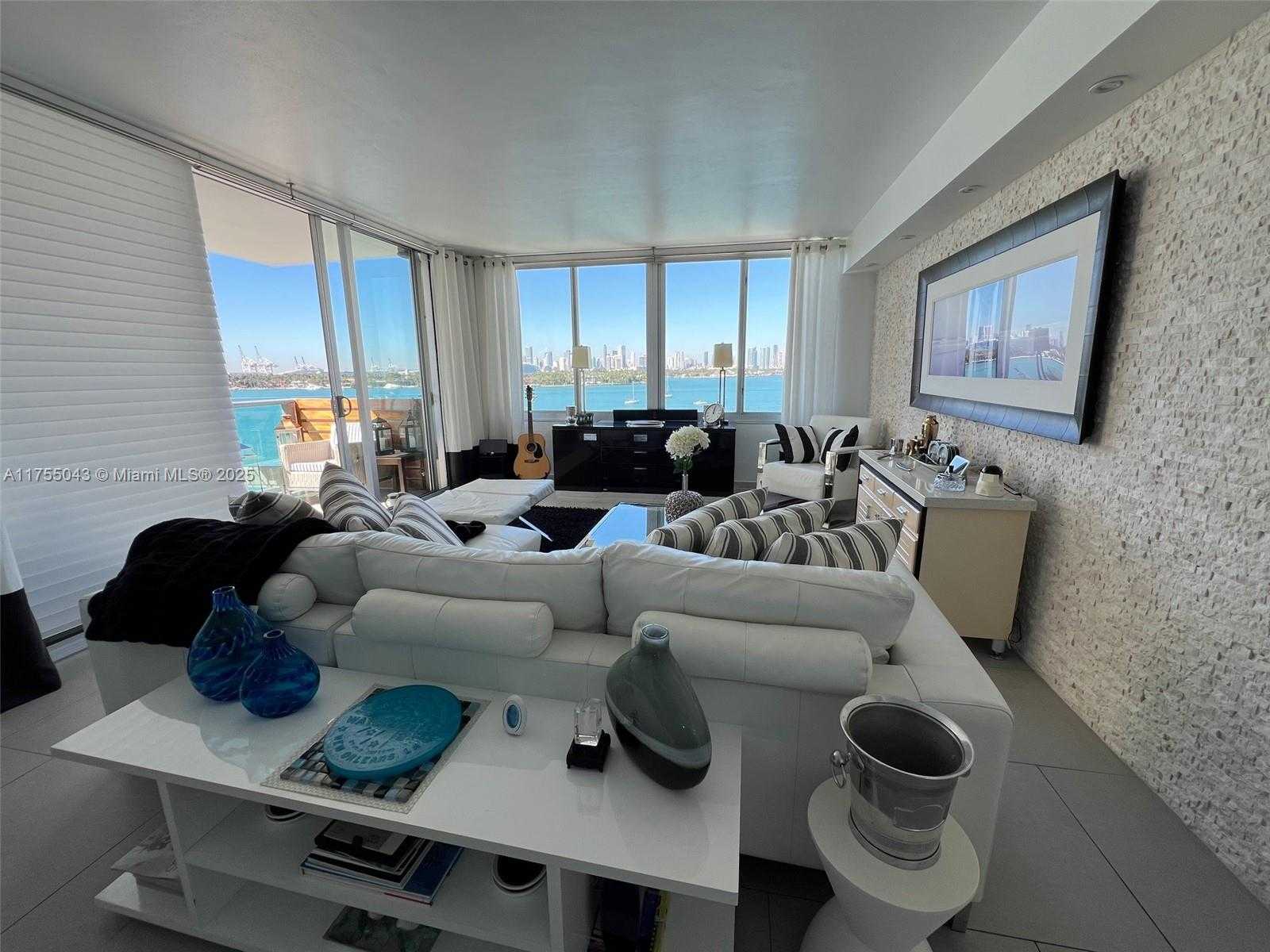 Small Image of 1200 WEST AVE #706, Miami Beach Number 5