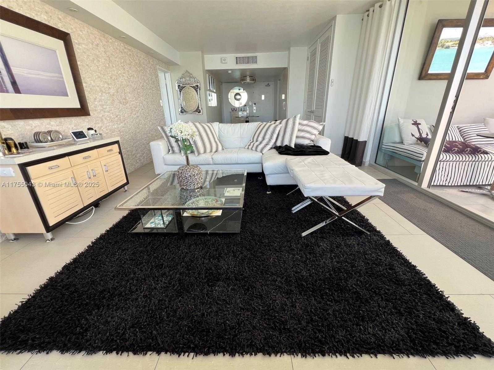 Small Image of 1200 WEST AVE #706, Miami Beach Number 6
