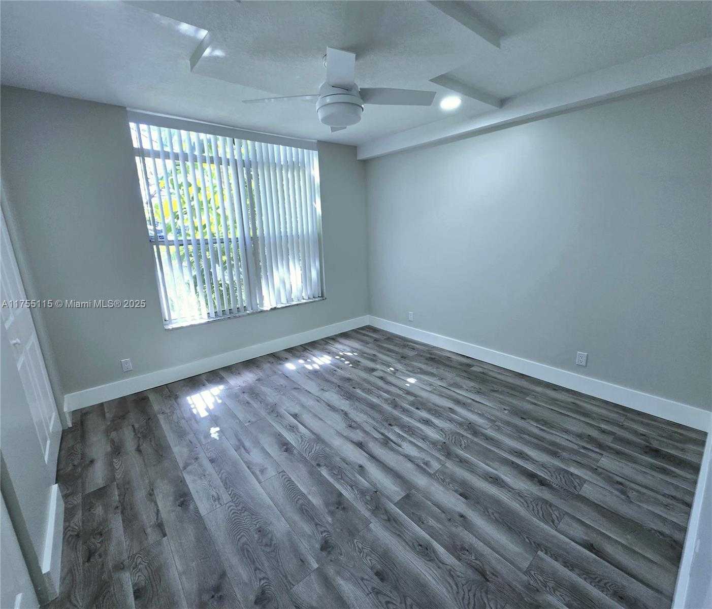 Small Image of 3710 NORTH INVERRARY DR #1P, Lauderhill Number 20