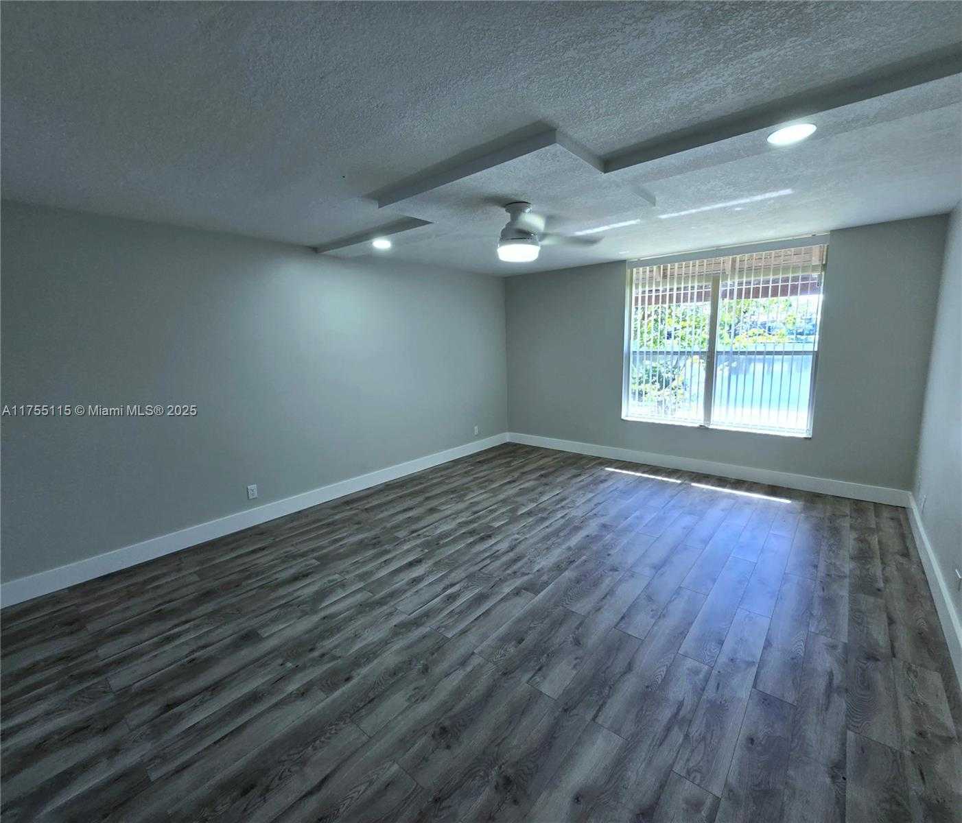 Small Image of 3710 NORTH INVERRARY DR #1P, Lauderhill Number 23