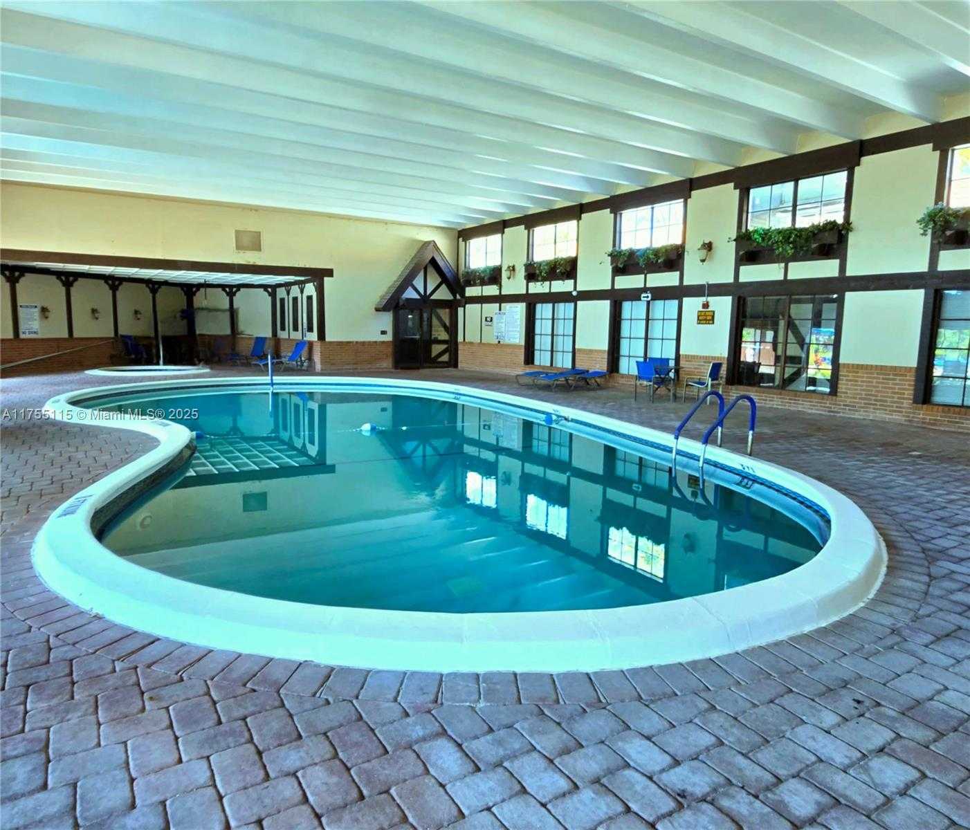 Small Image of 3710 NORTH INVERRARY DR #1P, Lauderhill Number 44