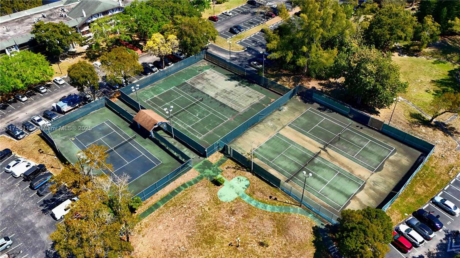 Small Image of 3710 NORTH INVERRARY DR #1P, Lauderhill Number 48