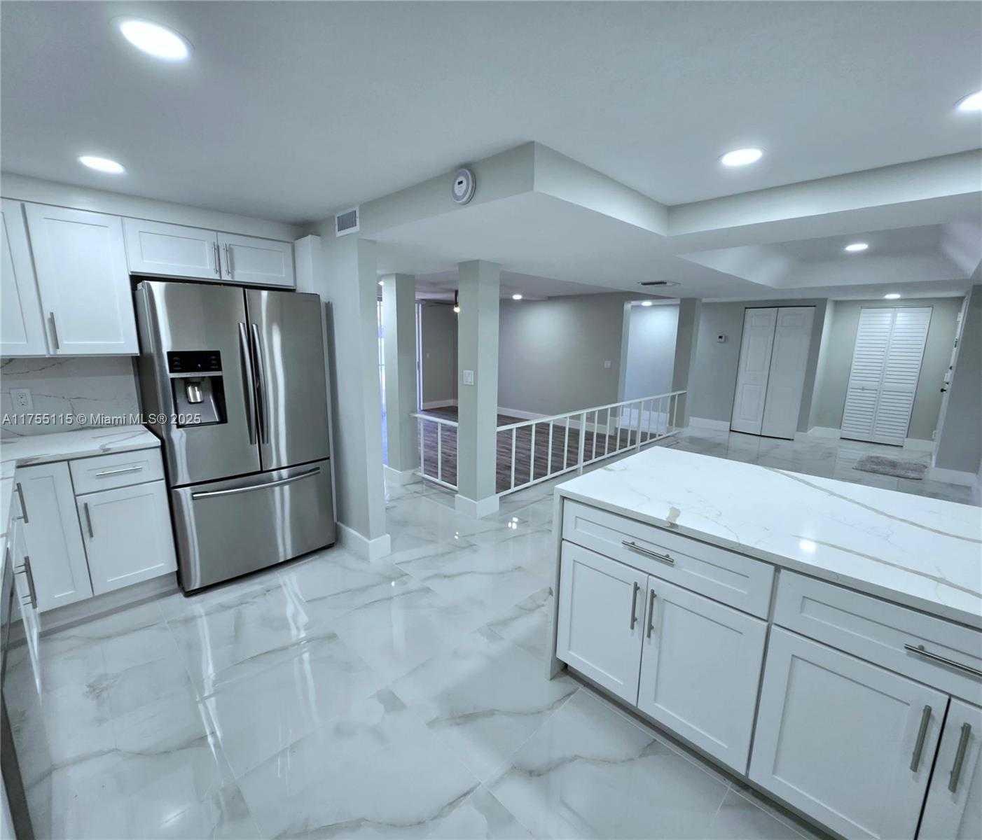 Small Image of 3710 NORTH INVERRARY DR #1P, Lauderhill Number 6