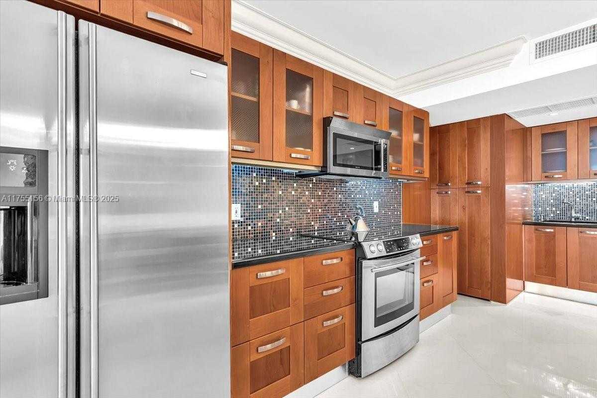 Small Image of 9801 COLLINS AVE #4Y, Bal Harbour Number 16