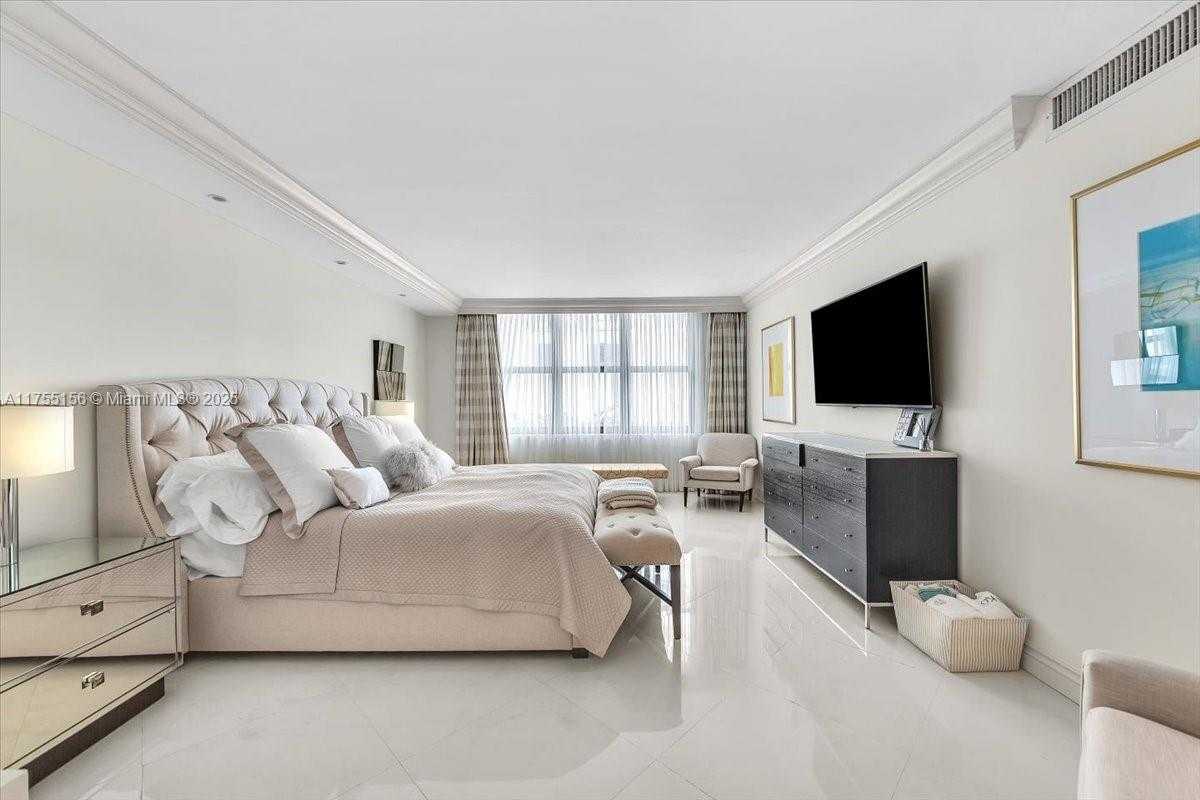 Small Image of 9801 COLLINS AVE #4Y, Bal Harbour Number 46