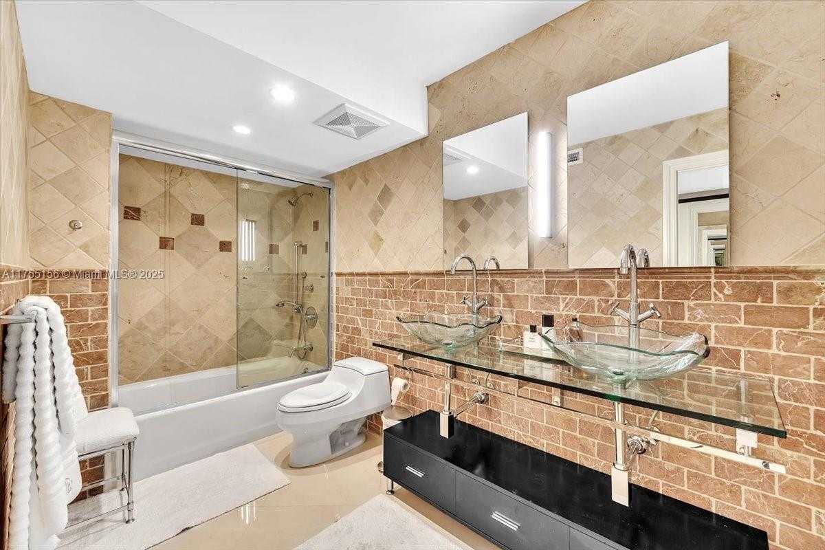 Small Image of 9801 COLLINS AVE #4Y, Bal Harbour Number 50