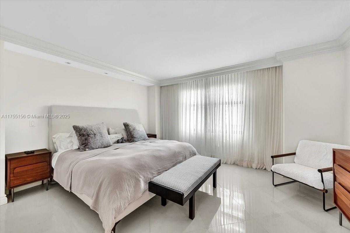 Small Image of 9801 COLLINS AVE #4Y, Bal Harbour Number 53
