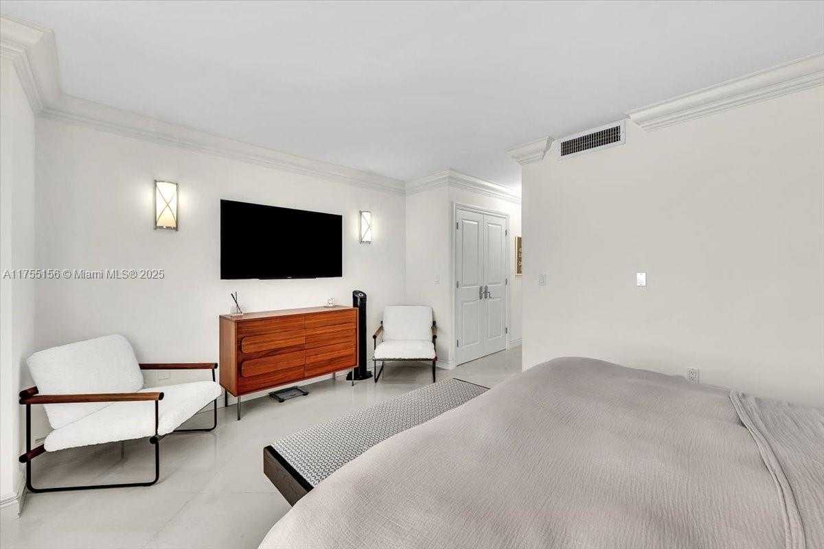 Small Image of 9801 COLLINS AVE #4Y, Bal Harbour Number 54