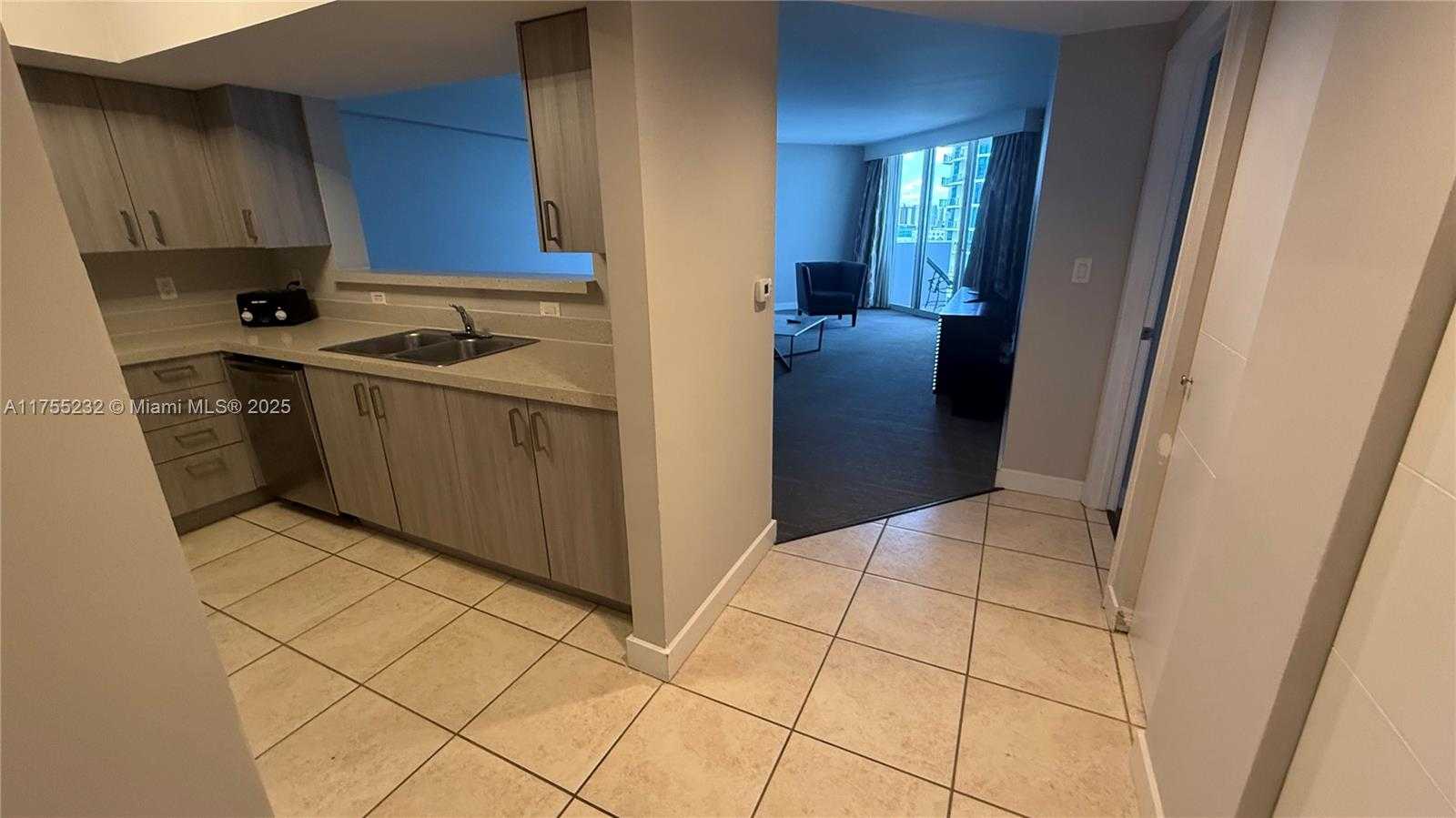 Small Image of 17375 COLLINS AVE #1106, Sunny Isles Beach Number 2