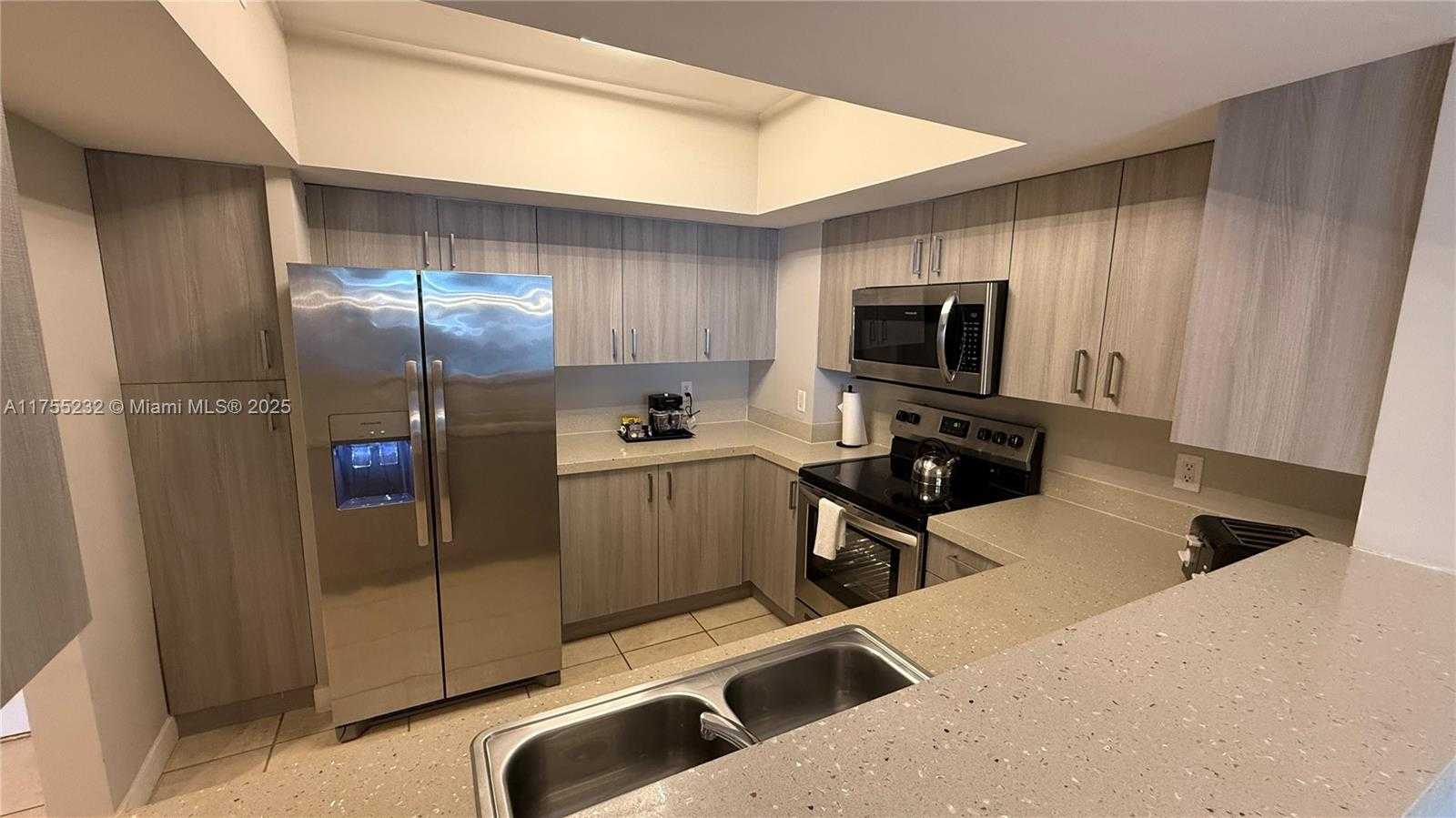 Small Image of 17375 COLLINS AVE #1106, Sunny Isles Beach Number 6
