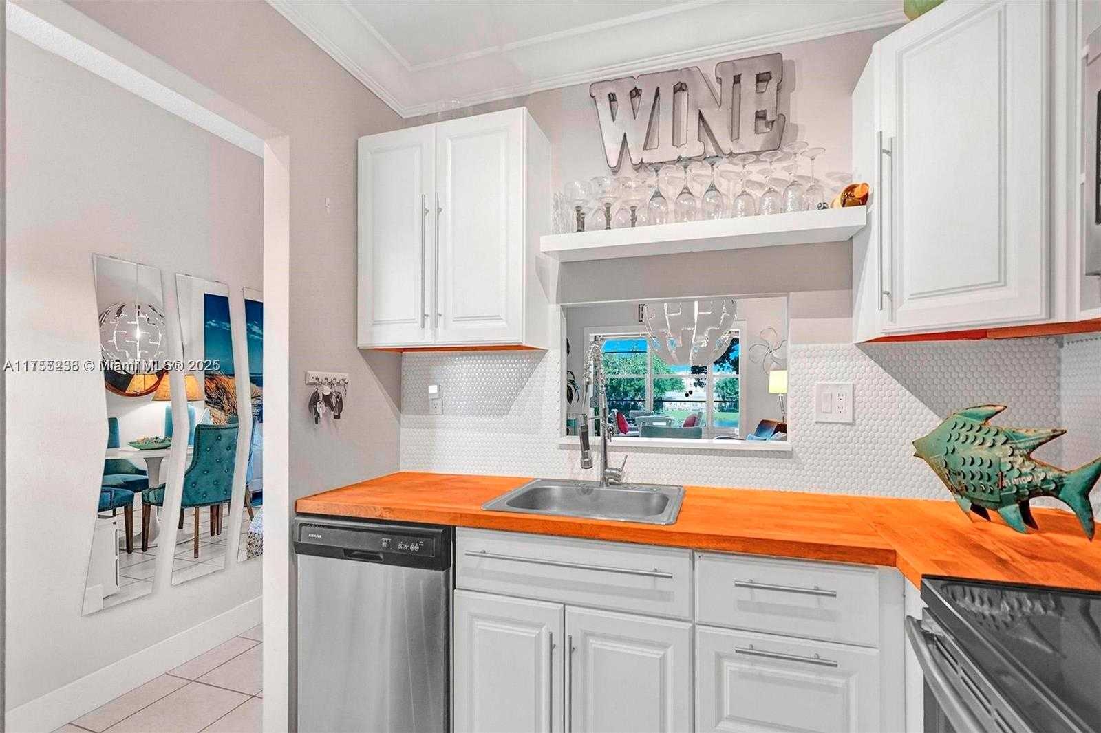 Small Image of 3530 NORTH WEST 52ND AVE #509, Lauderdale Lakes Number 8