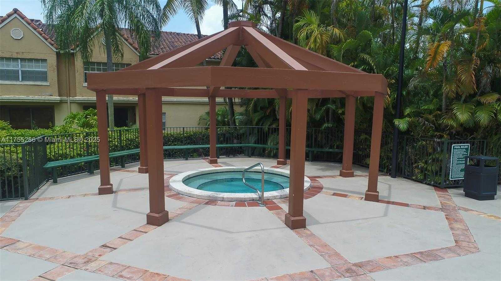 Small Image of 18328 NORTH WEST 68TH AVE #P, Hialeah Number 26