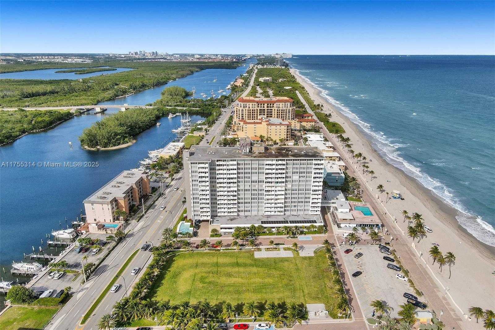 Small Image of 3111 NORTH OCEAN DR #508, Hollywood Number 38