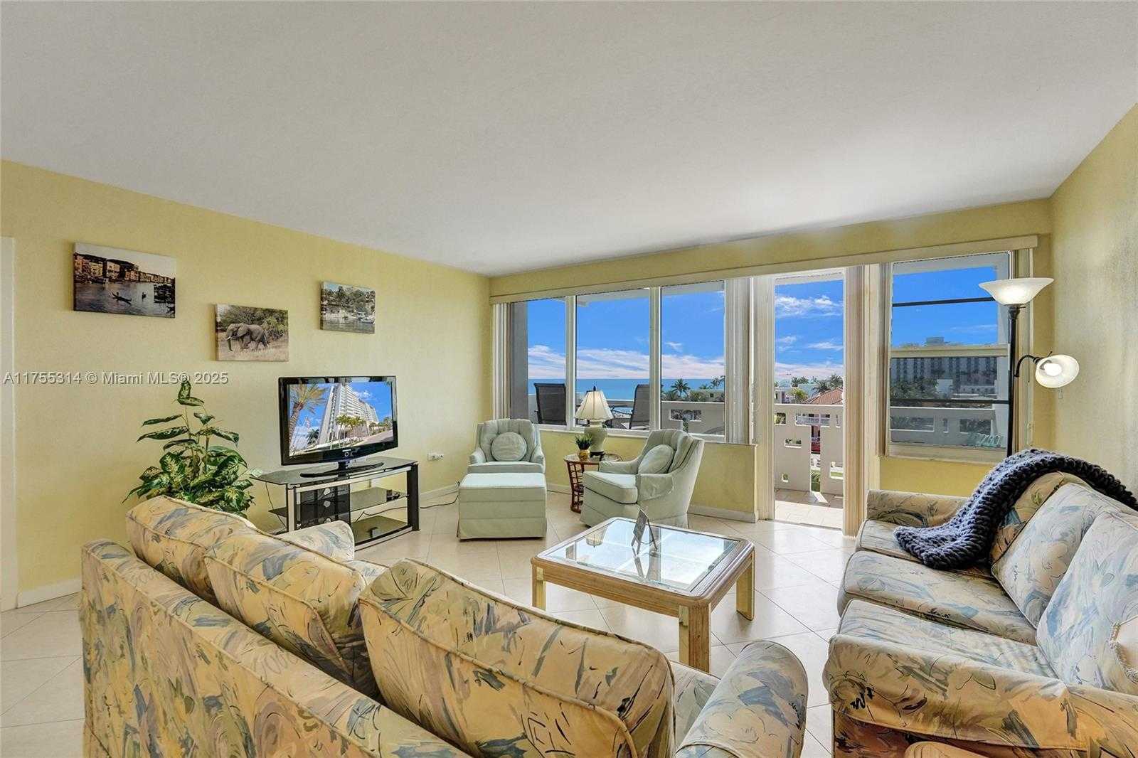 Small Image of 3111 NORTH OCEAN DR #508, Hollywood Number 4