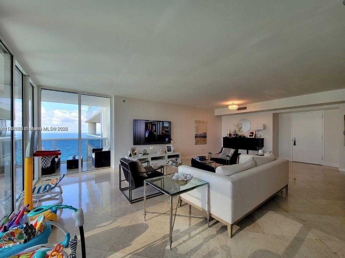 Small Image of 1800 SOUTH OCEAN DR #1510, Hallandale Beach Number 16