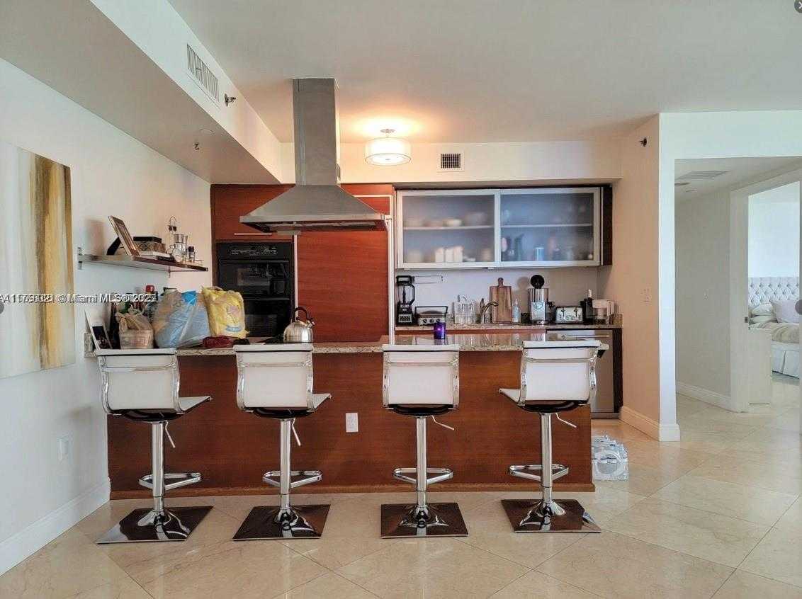 Small Image of 1800 SOUTH OCEAN DR #1510, Hallandale Beach Number 17