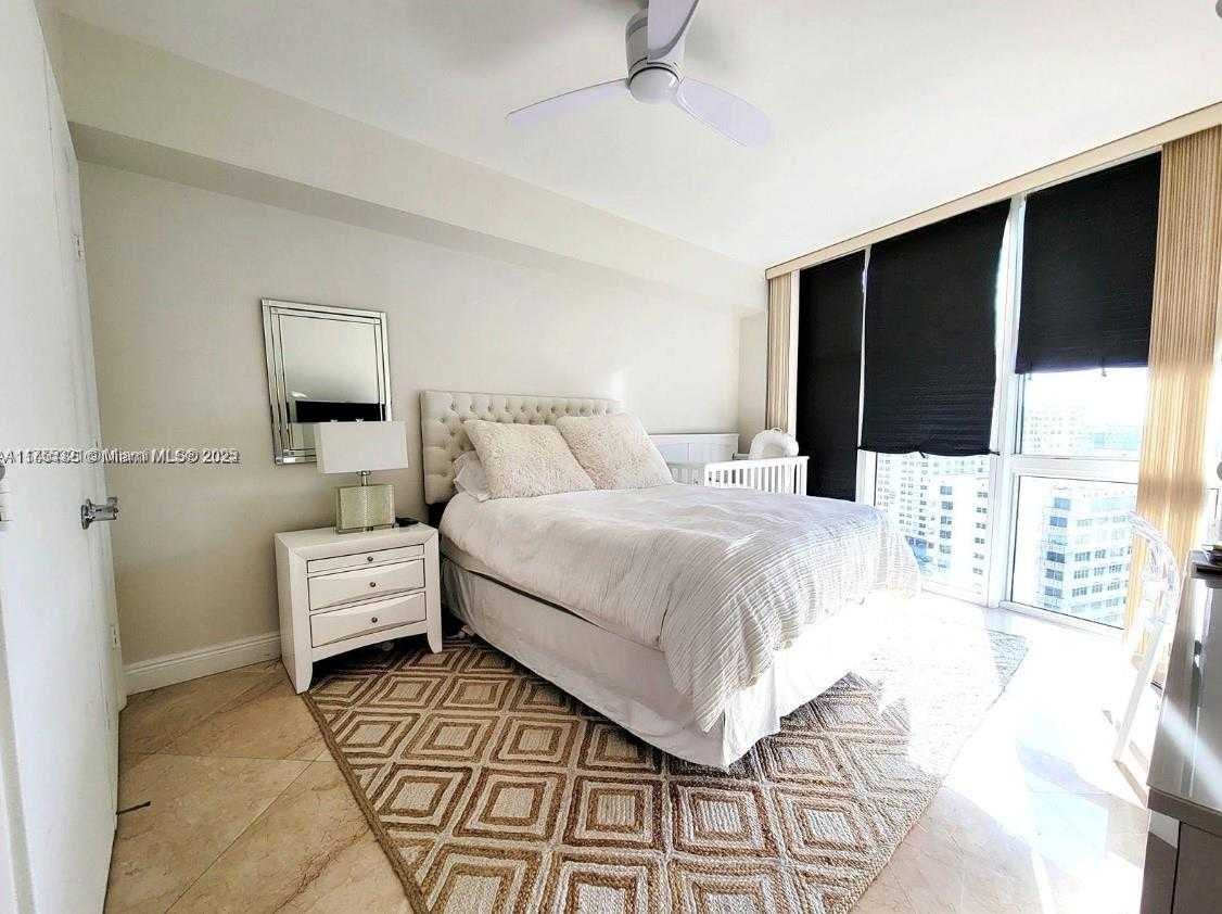 Small Image of 1800 SOUTH OCEAN DR #1510, Hallandale Beach Number 23