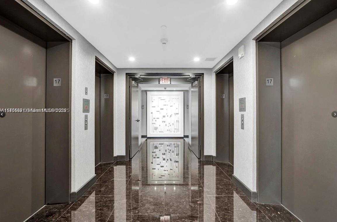 Small Image of 1800 SOUTH OCEAN DR #1510, Hallandale Beach Number 49