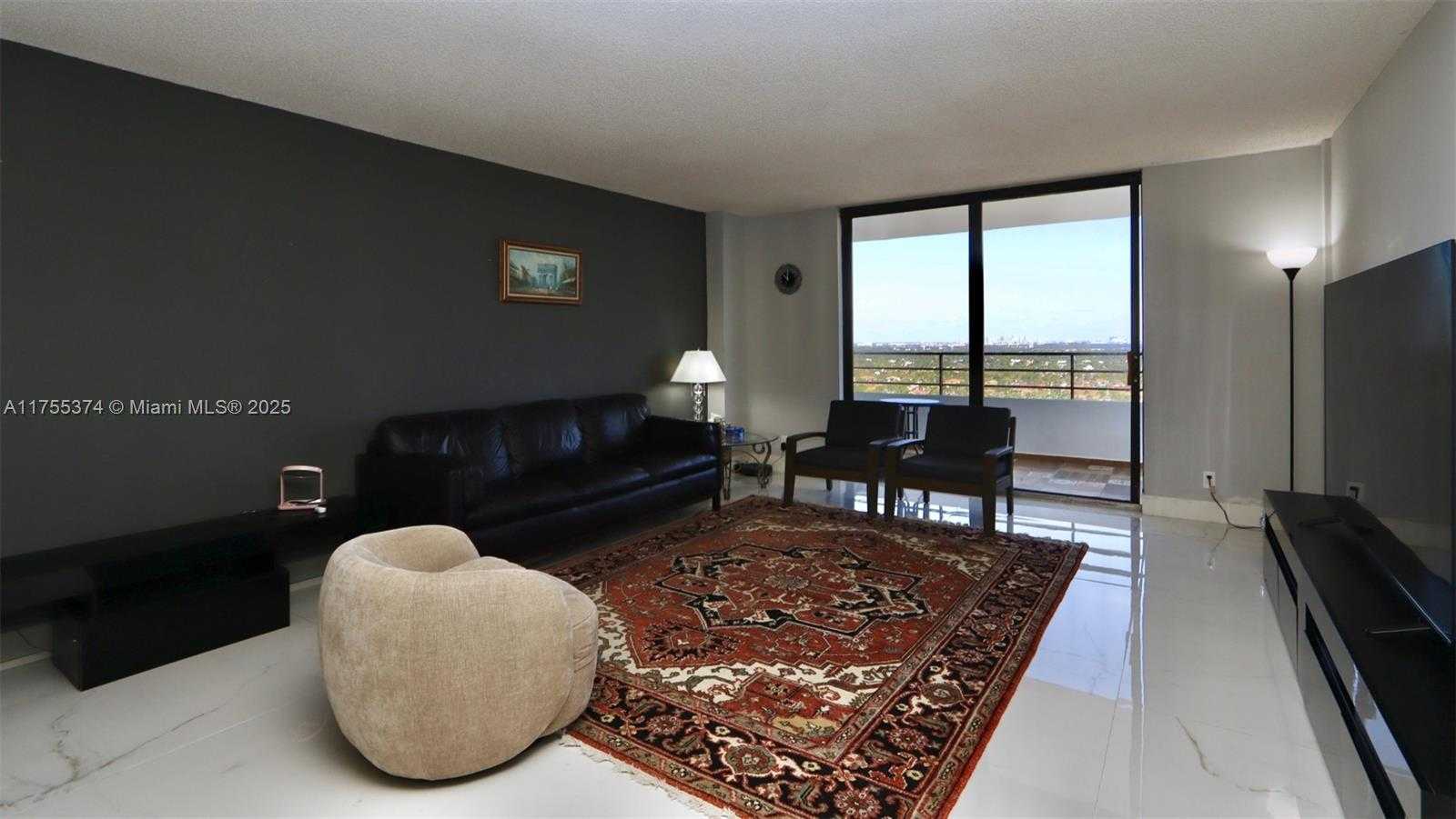 Small Image of 2500 PARKVIEW DR #2407, Hallandale Beach Number 9