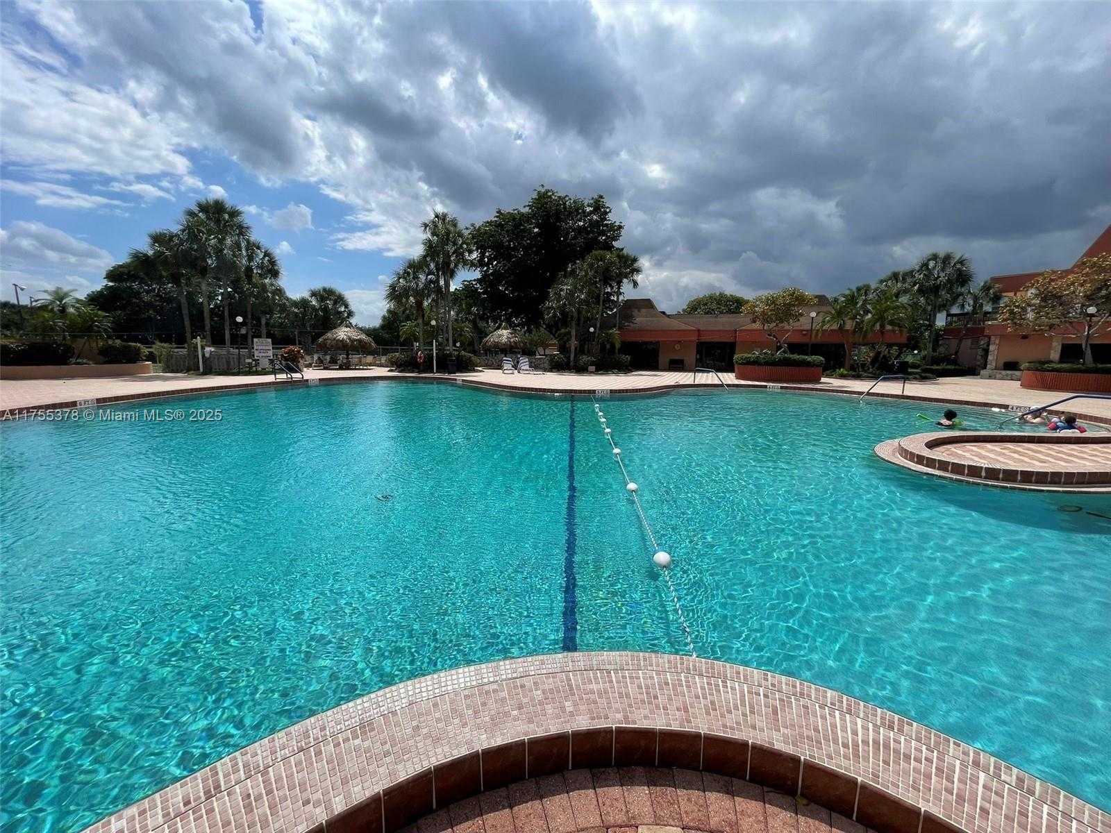 Small Image of 3180 HOLIDAY SPRINGS BLVD #5-107, Margate Number 26