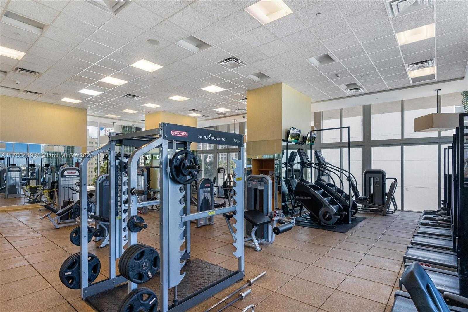 Small Image of 50 BISCAYNE BLVD #5209, Miami Number 18
